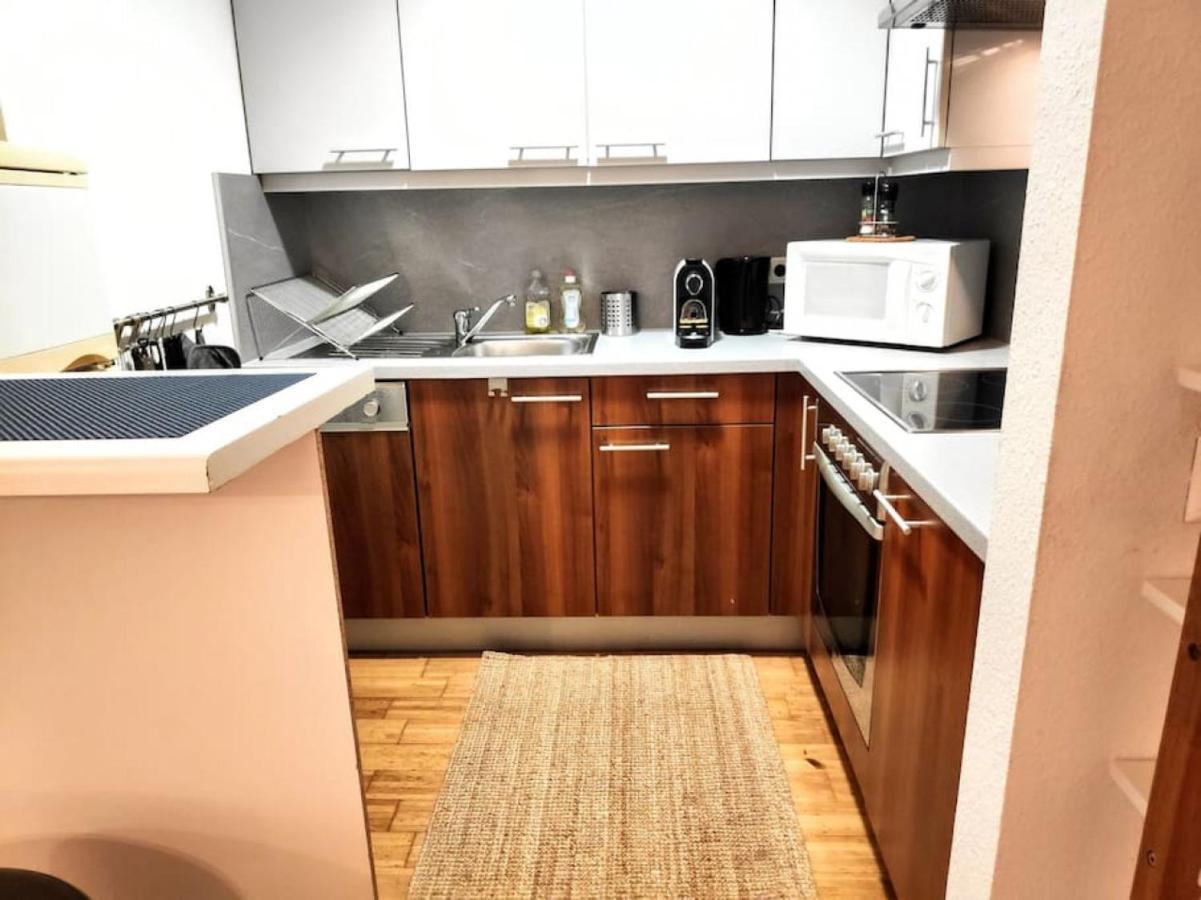 Nd Exquisites Wundervolles Ruhiges Terrassenapartment Mit Garage Βιέννη Εξωτερικό φωτογραφία