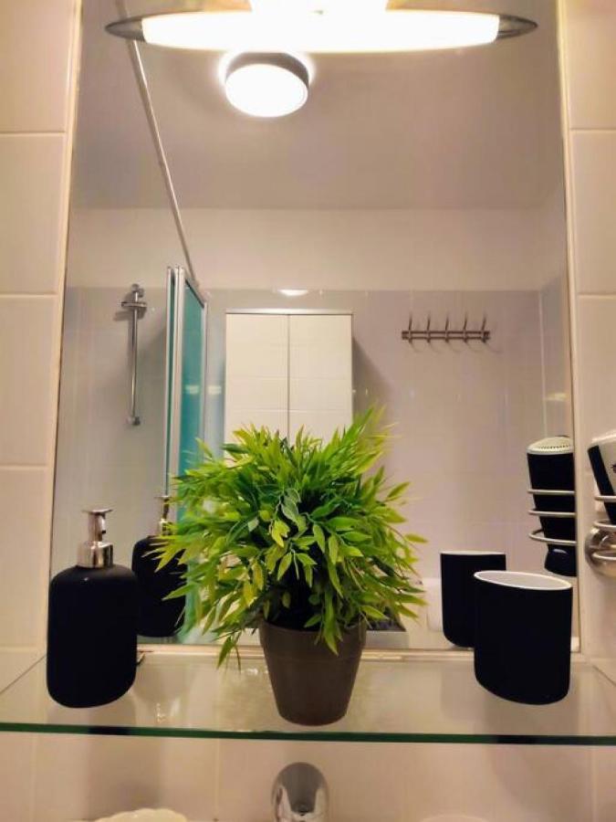 Nd Exquisites Wundervolles Ruhiges Terrassenapartment Mit Garage Βιέννη Εξωτερικό φωτογραφία