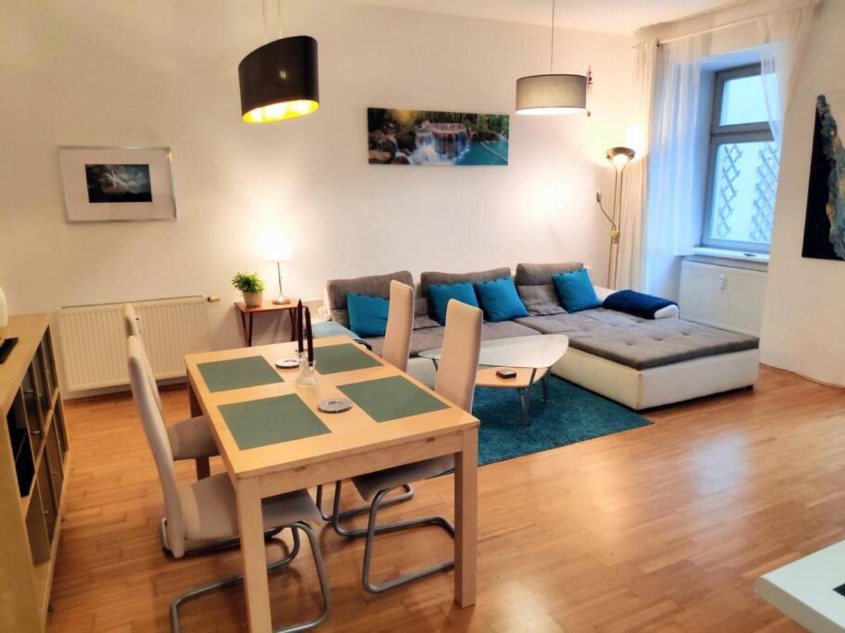 Nd Exquisites Wundervolles Ruhiges Terrassenapartment Mit Garage Βιέννη Εξωτερικό φωτογραφία